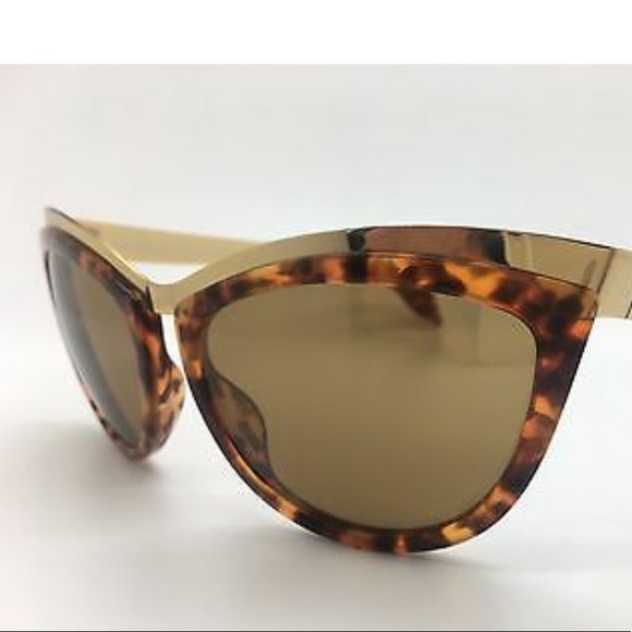 Alexander McQueen Sunglasses - Picture 1 of 12